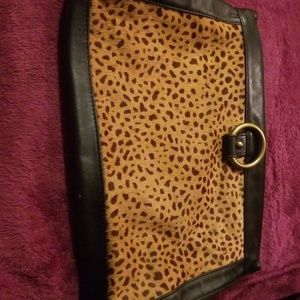 Banana Republic Bags - Bananas Republic leather cheetah print clutch Banana Republic Bags - Bananas Republic leather cheetah print clutch